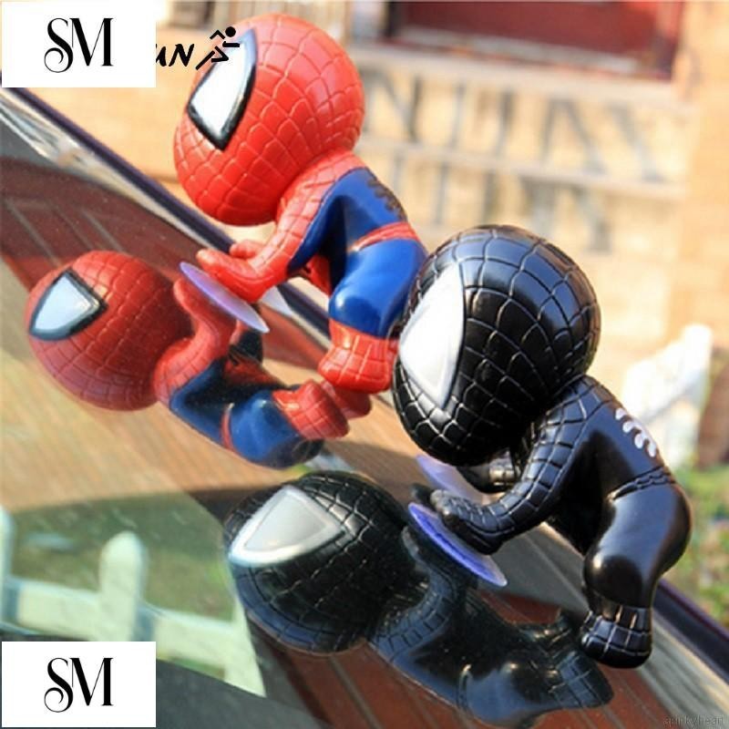 【SYM】汽車車內飾品 吸盤蜘蛛俠帶背簍卡通公仔創意玩偶 車載玩具 可愛 汽車用品