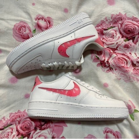 NIke AIR Force 1 SE Love For All 白粉情人節女款CV8482-100
