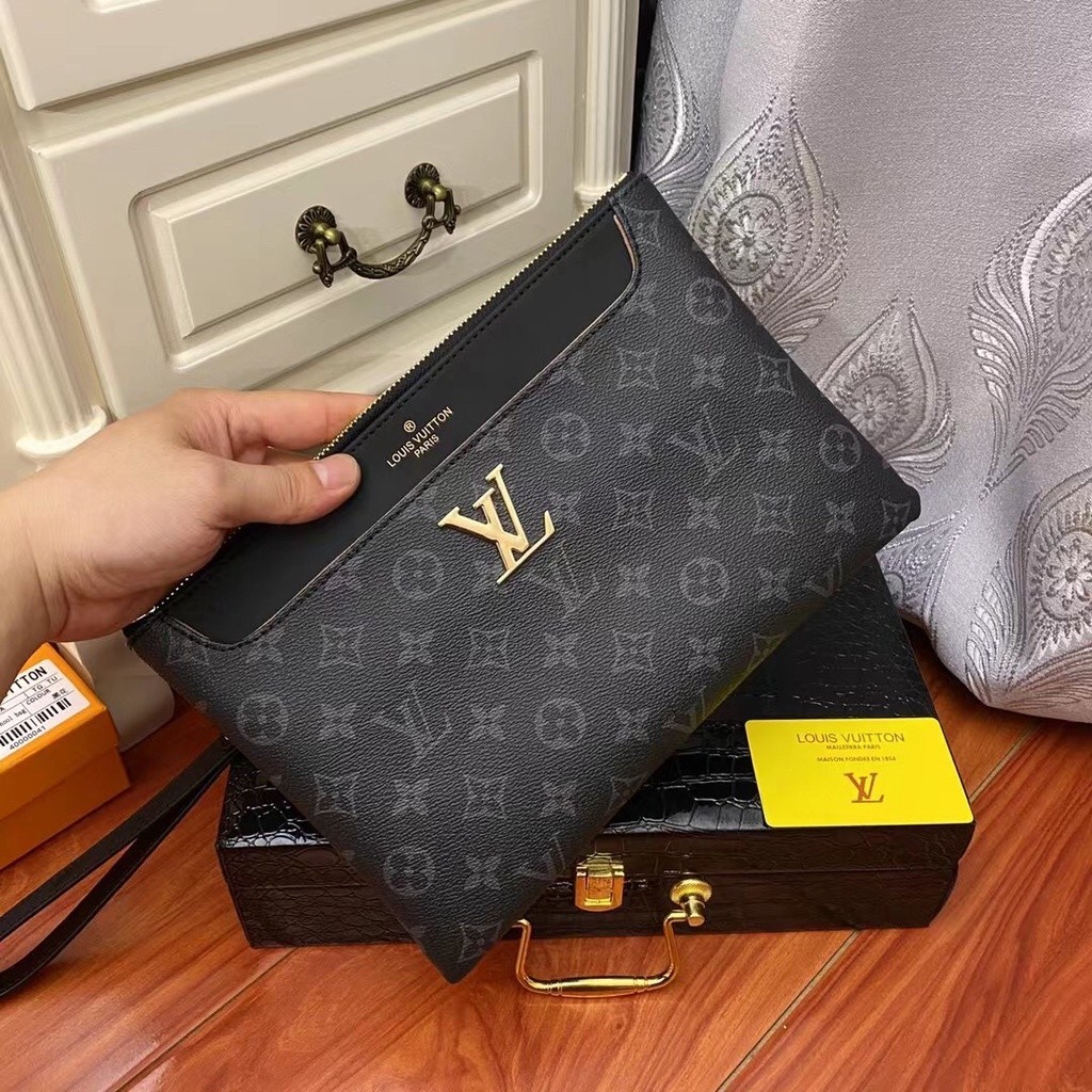 SG二手-Louis Vuitton 路易威登 Lv家男包 拿包 包 男生包 信封包 大容量男包包 抓包 經
