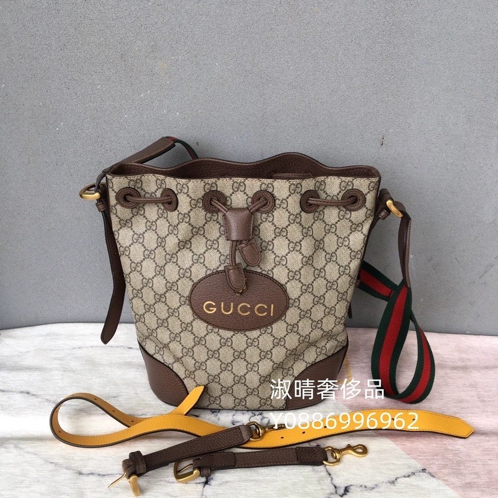 二手精品 GUCCI 古馳 473875 GG Supreme 兩用背包 虎頭 斜挎包 水桶包 現貨