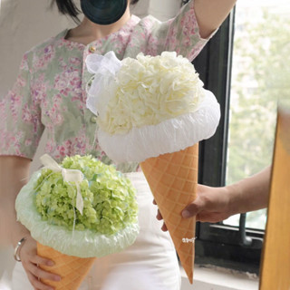 永生花束 生日花束 乾燥花束 畢業花束 創意甜筒冰激淩繡球花薄荷藍仿真花畢業花六一兒童節畢業禮物女孩