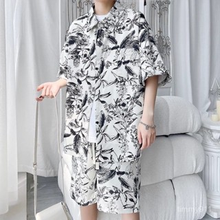 【新店免運】襯衫套裝 短褲短袖 夏日穿搭 度假風 冰絲套裝 時尚 休閒套裝 男士夏季套裝 潮牌 痞帥 襯衫短袖 兩件套