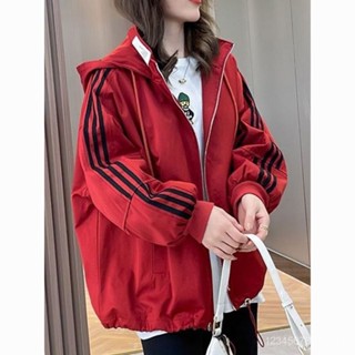 潮流★大尺碼女裝 夏季防曬服外套女設計感寬鬆潮流休閒百搭運動開衫小眾夾剋 薄外套 運動外套 防曬外套 秋天外套