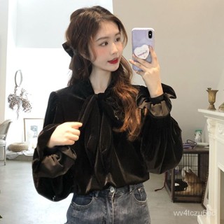 【VV】 法式設計感氣質泡泡袖絲絨襯衫女2025春季新款蝴蝶結綁帶長袖上衣
