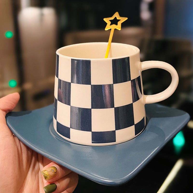 艾美 黑白棋盤格咖啡杯碟帶勺下午茶復古水杯高級感韓系陶瓷可愛馬克杯
