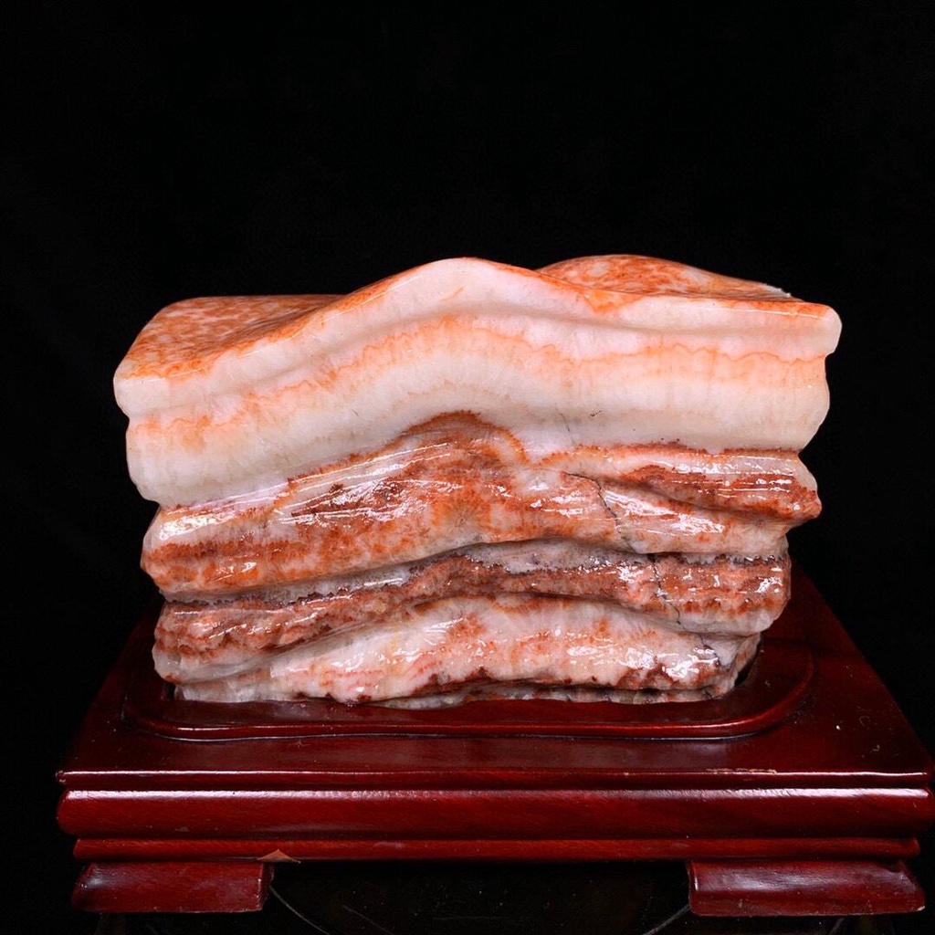 原石擺件 天然礦石 廣西紅皮肉石 天然原石打磨帶座高13.5×15×6cm 重2.4公斤 2000JP-1125