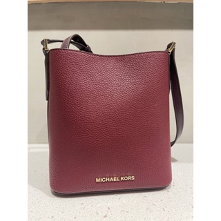 現貨 MK 水桶包 Michael kors 水桶包 正品 九成新 酒紅色水桶包