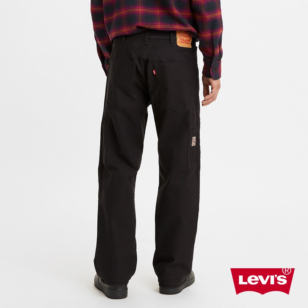 Levis 工裝直筒休閒褲 / 黑色基本款 / 彈性布料 男款 A1136-0001 人氣新品