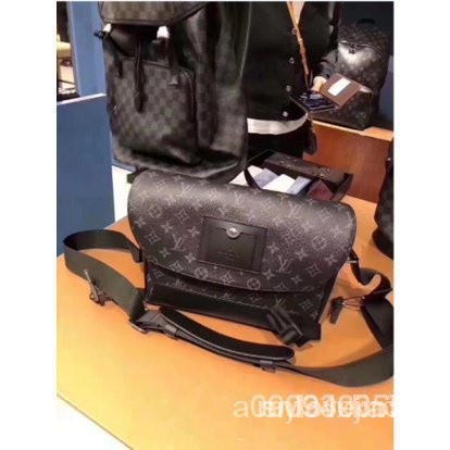 真品二手LV M40511 Messenger PM Voyager 新款 雙扣記者包 斜背包 小款