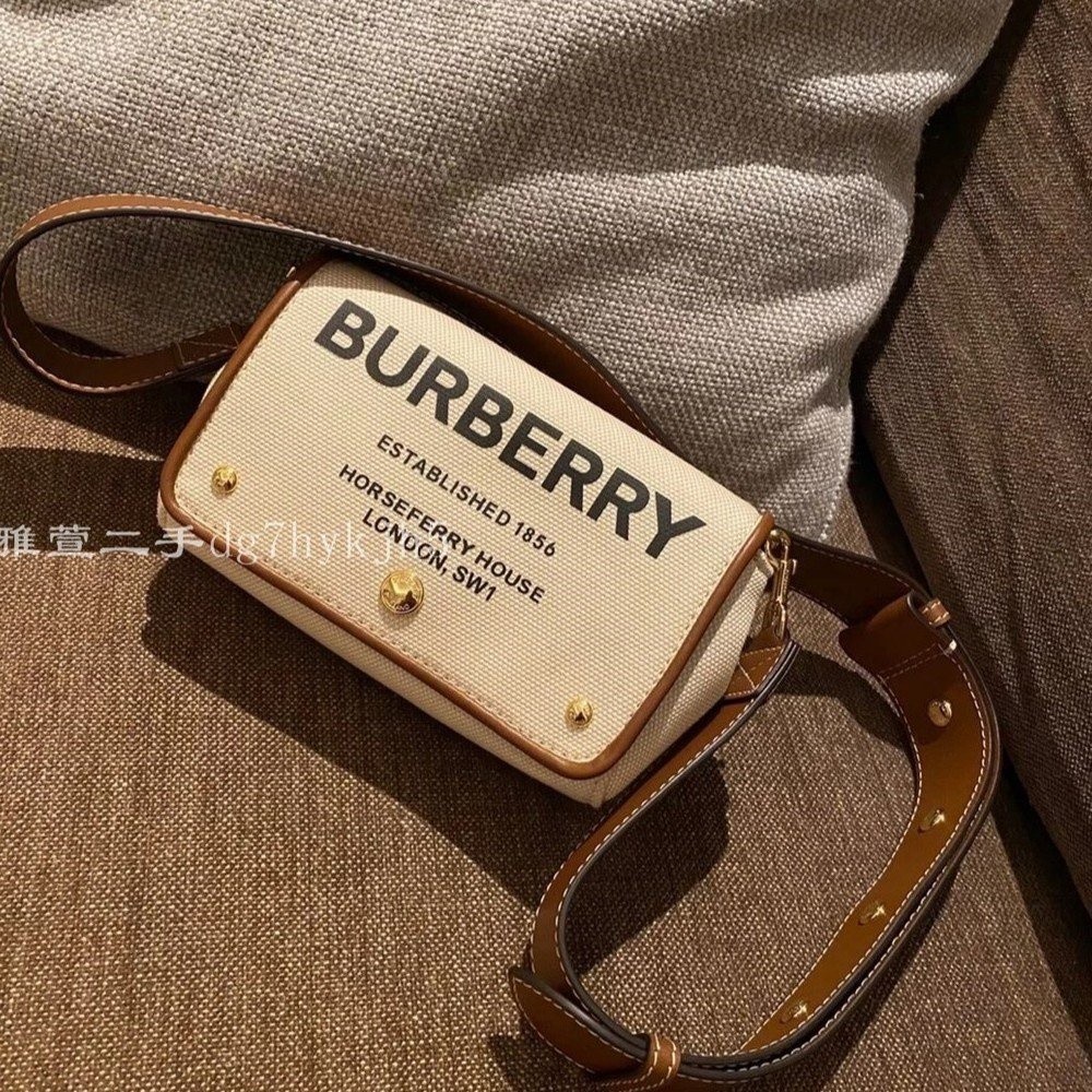 二手全新精品 BURBERRY 博柏利 Horseferry 印花帆布相機包 郵差包 單肩包 斜挎包 側背包 小號 現貨