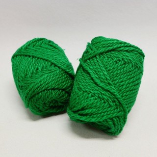 青草綠色毛線（一顆27公克重）手作 毛線 合股線 段染羊毛線 段染線 編織 棒針 鉤針 圍巾 棉線 扁線