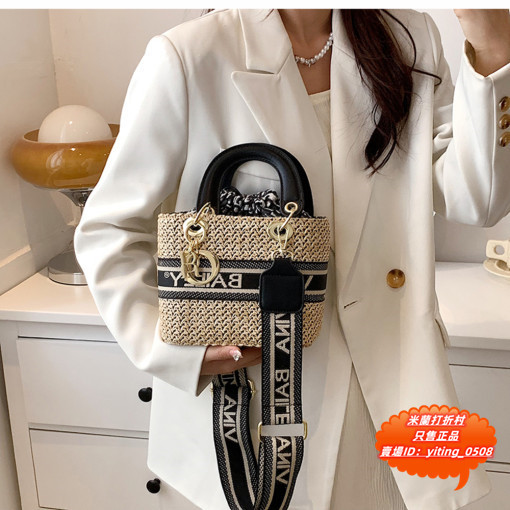 【米蘭購】Dior 迪奧 23新款 黑白刺繡 迷你 LADY D-LITE 手提袋 藤編水桶包 M0505OIAH