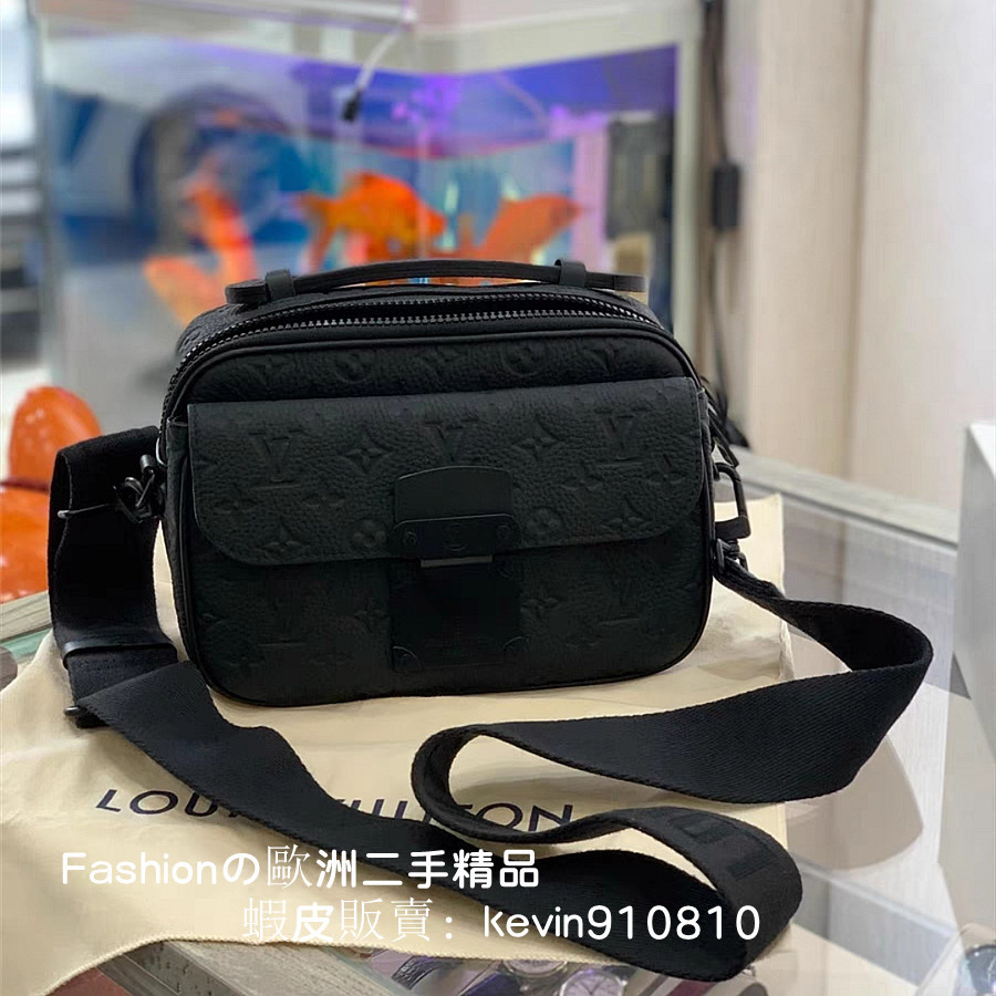 LV 路易威登S Lock 郵差包 磨砂黑磁扣 寬肩帶 斜挎包 M58489男士相機包 實拍