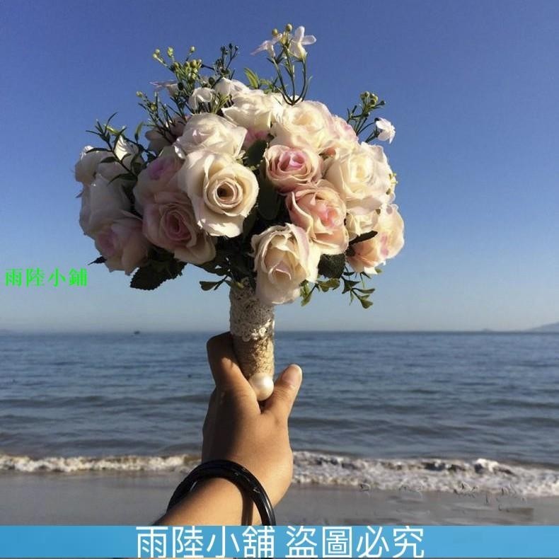 (雨陸小鋪）🎀🎀新款韓式手捧花 仿真 婚禮捧花 新娘捧花 結婚手捧花 婚紗 攝影道具 拍照道具 仿真鮮花