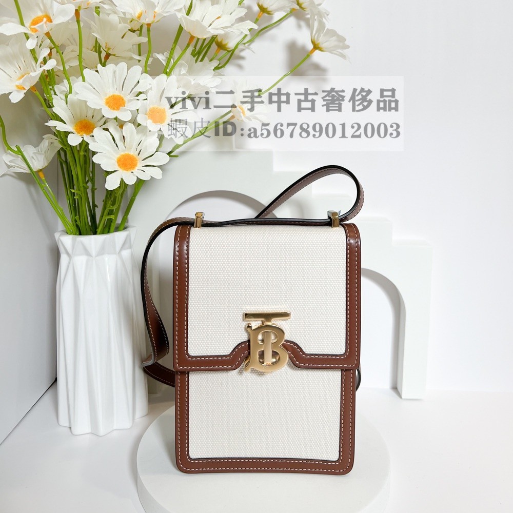 嚴選现货二手 BURBERRY 博柏利 Robin TB Bag 雙色 帆布 斜背包 直立款 手機包 80316491