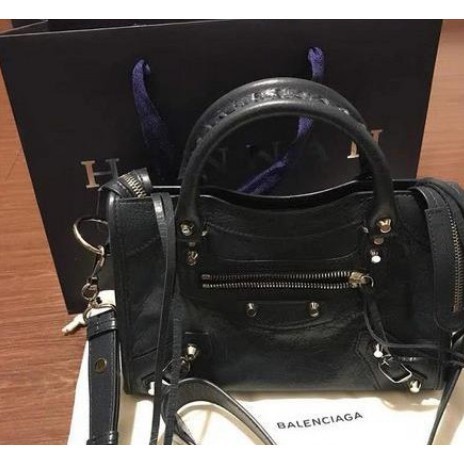 精品二手 BALENCIAGA(巴黎世家) 300295 1000 黑色 新款金小扣 Mini City bag
