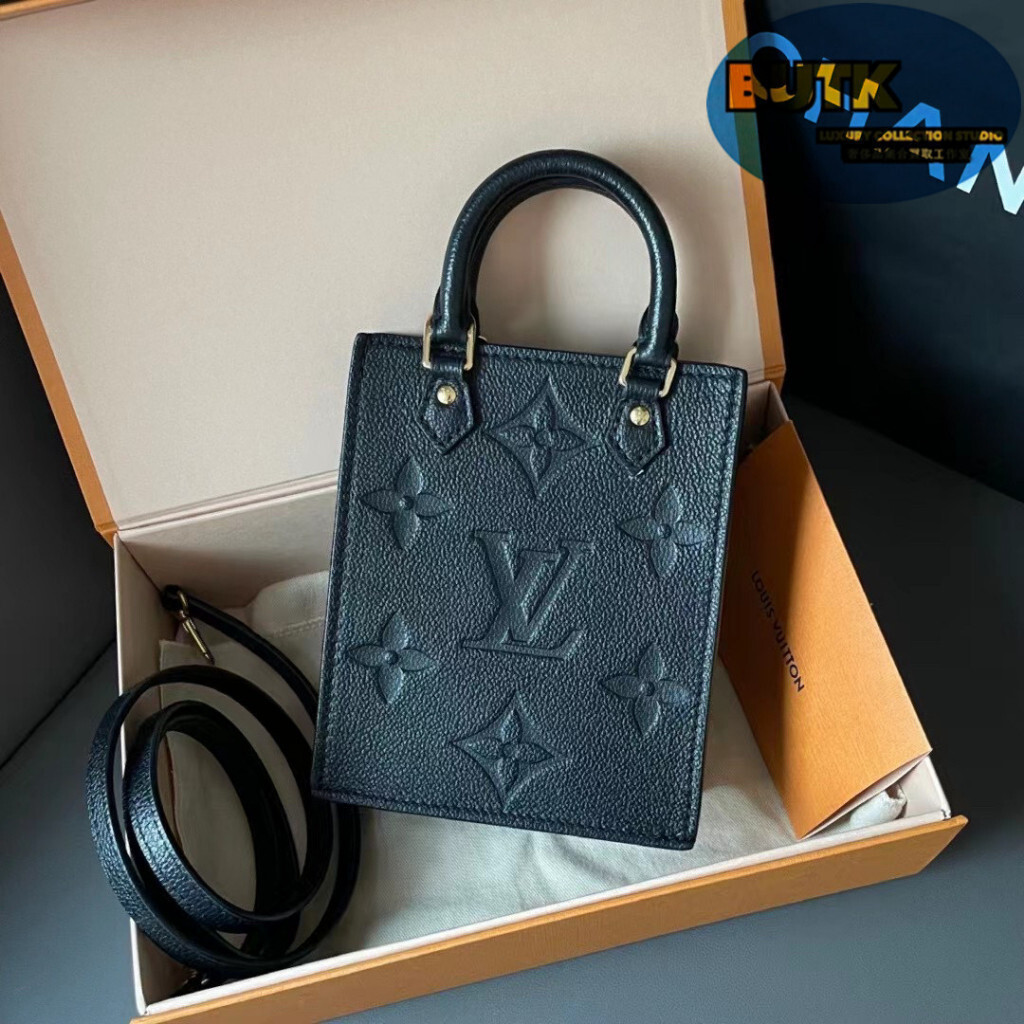 Butk二手LV 路易威登 M81417 PETIT SAC PLAT 黑色壓紋 mini tote 琴譜包 手提斜背包