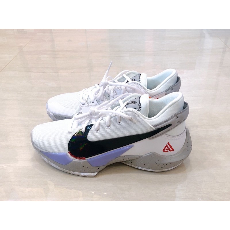 【代購】Nike Zoom Freak 2 白灰 字母哥 籃球鞋 耐磨底 CK5825-100