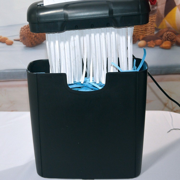 【哆哆購】免運小型碎紙機辦公傢用粉碎機條狀切紙機迷你電動桌麵文件自動碎紙機