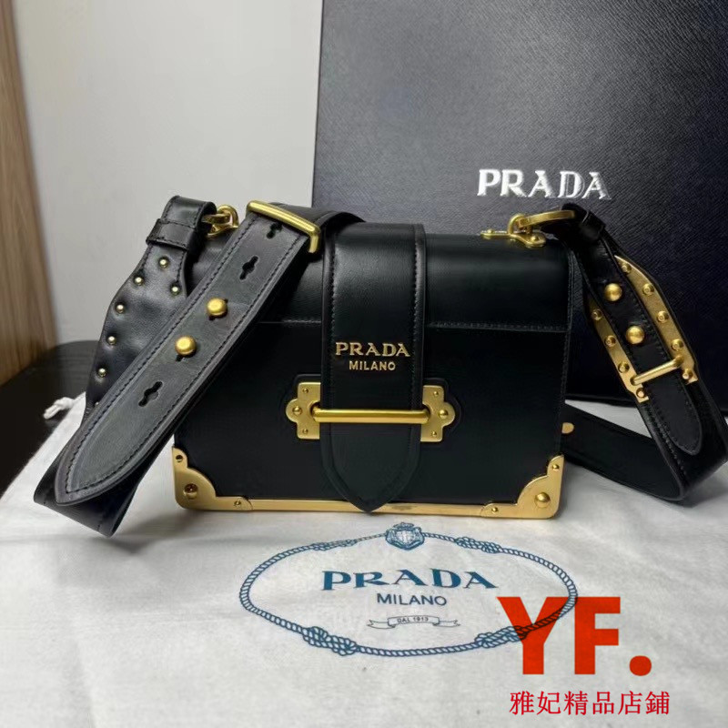 PRADA 普拉達 Cahier系列 黑色 小牛皮 鉚釘 側背包 盒子包 肩背包 斜挎包