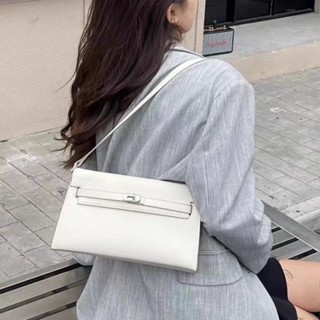 【YTT】法棍包女 復古凱莉斜挎包 高階感單肩腋下包 百搭手提側揹包 小眾設計女包 大容量通勤包 時尚牛皮壓紋包包