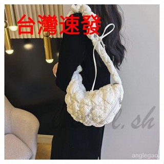 臺灣出貨 韓國雲朵包 多巴胺包包 雲朵包 抽繩包 多功能包 韓國小包 手提包 包包 斜揹包 側揹包 肩帶可調節 多功能包