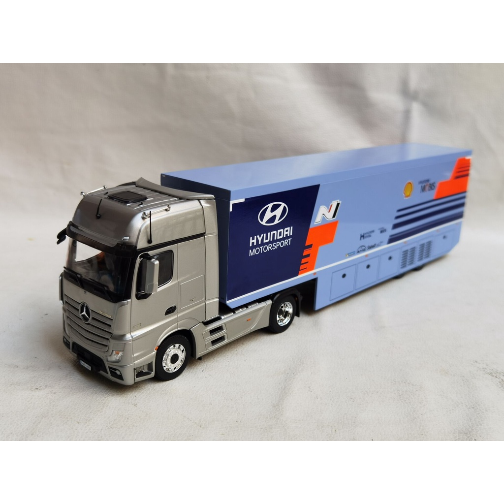 IXO 1:43 賓士卡車 Actros MP4 2019 WRC現代車隊運輸車 車頭合金