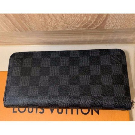 二手正品LV Louis Vuitton N63095 棋盤格 男用 男拉鍊長夾 男夾（現貨）
