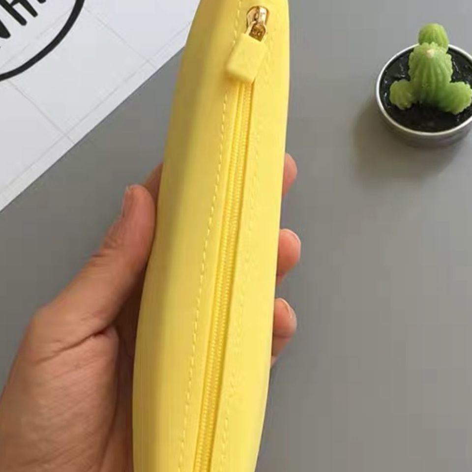 一正文化創意卡通香蕉造型軟硅膠筆袋學生可愛中性自動鉛筆筆袋