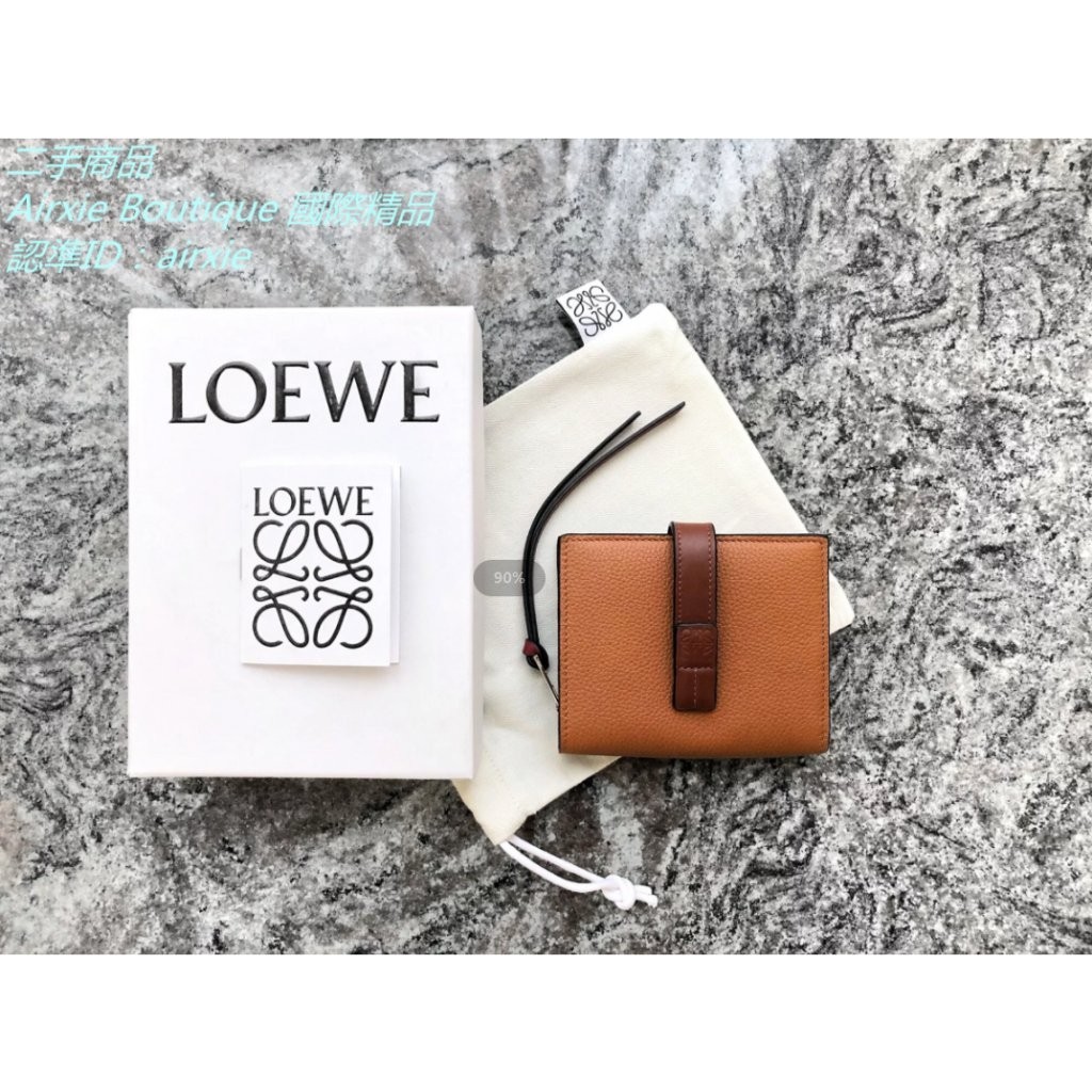 二手精品 羅意威 LOEWE Compact Zip Wallet 短夾 對開短夾 卡夾 焦糖色 C660Z41X01