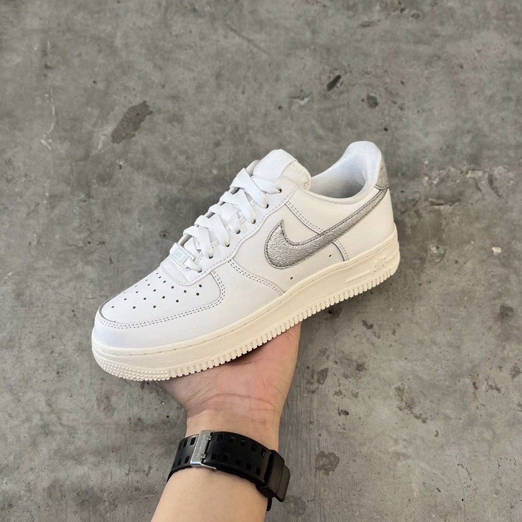 Nike Air Force Low Silver Swoosh 銀蔥勾 AF1 DQ7569-100