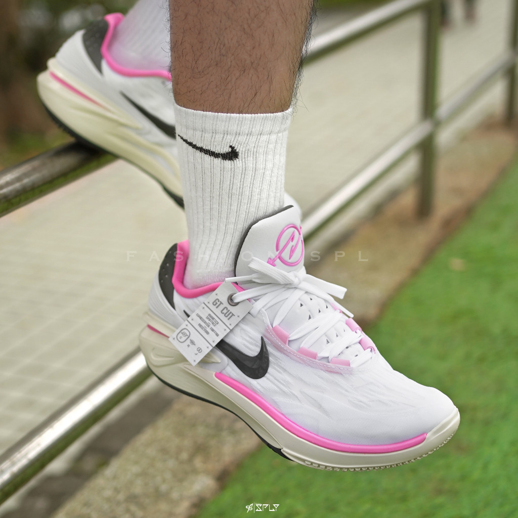 【代購】Nike Zoom GT Cut 2 白粉 乳癌 籃球鞋 FD9905-101