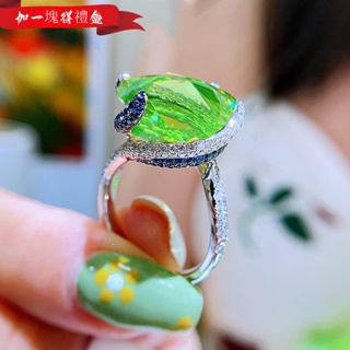 新款豪華綠色寶石戒指華麗的彩色寶石珠寶精美珠寶