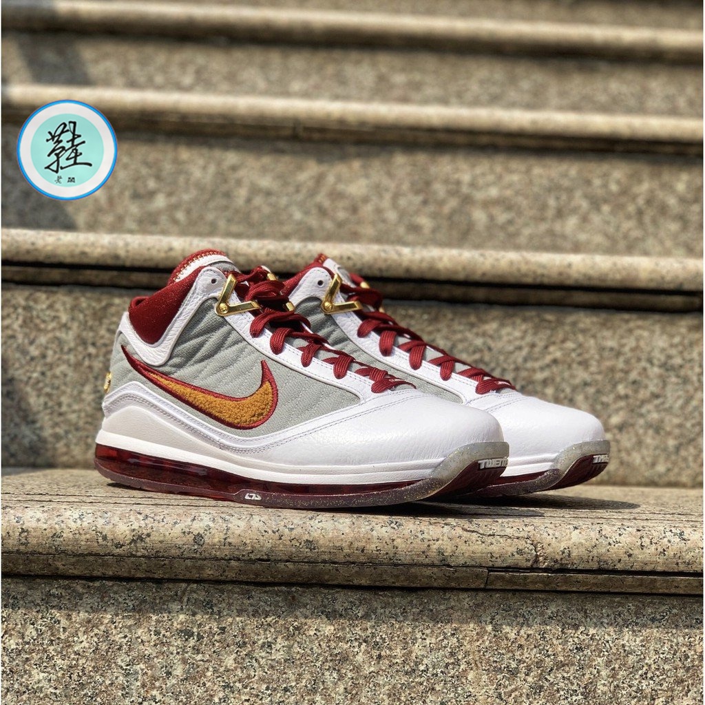 Nike LeBron 7 QS “MVP” 白紅 金扣 運動鞋 籃球鞋 休閒鞋 CZ8915-100