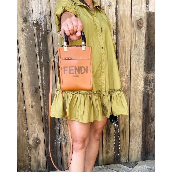 二手精品 22春夏正品Fendi mini Sunshine迷你款小款logo手提包購物包手袋8BS051焦糖色