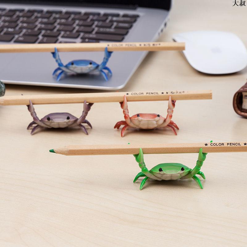 筆架🛒 日本筆托創意設計INS網紅舉重螃蟹筆架置物舉筆放筆支架
