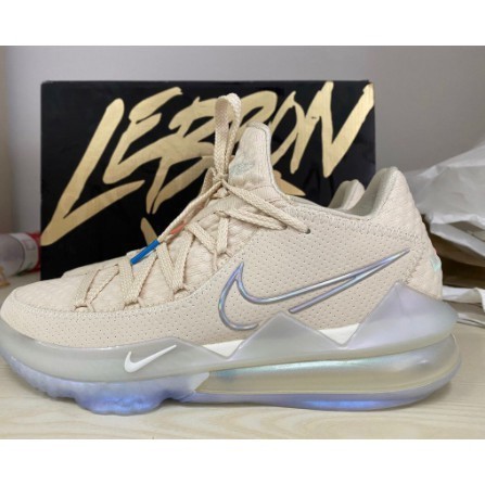 日韓現貨 Nike Lebron 17 Low 休閒鞋 籃球鞋 米黃 CD5007-200