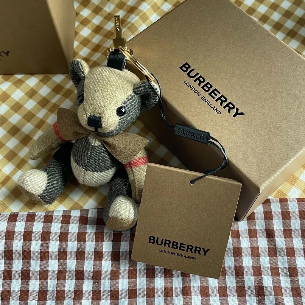 二手精品 BURBERRY Thomas Bear Charm 博柏利 小熊 泰迪熊 風衣小熊 吊飾 80271671