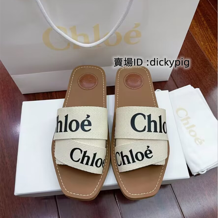 精品二手 CHLOE 蔻依 WOODY FLAT Logo 20春夏 焦糖色/黑色印花帆布拖鞋 涼鞋實拍