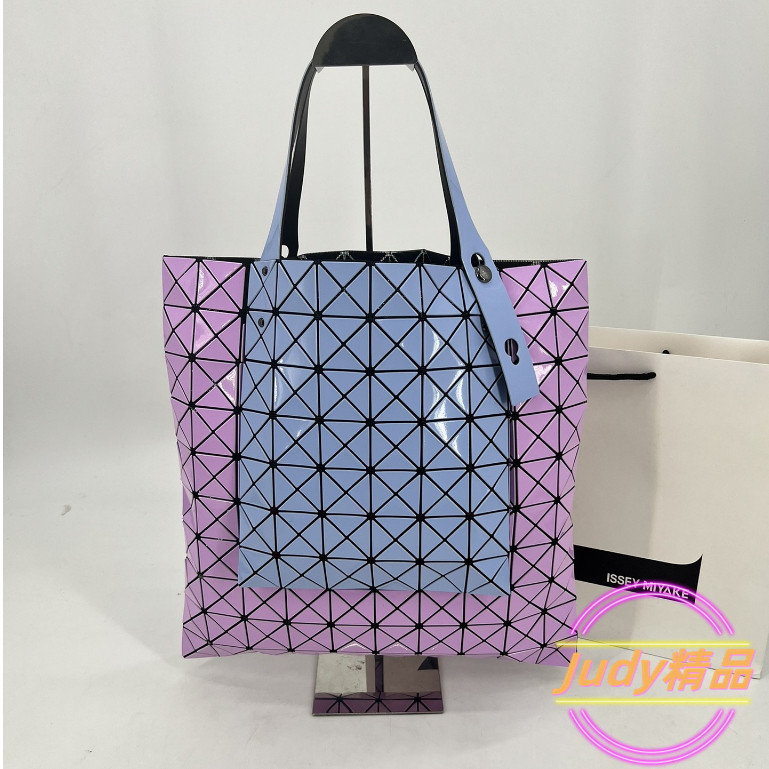 二手精品 ISSEY MIYAKE 三宅一生 Prism系列 新款袋鼠包 10x10 Tote包 托特購物袋