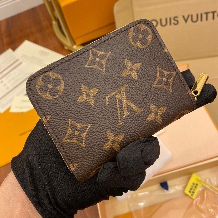 二手精品 Louis Vuitton 路易威登 LV Zippy 拉鏈零錢包 卡包 零錢包M60067