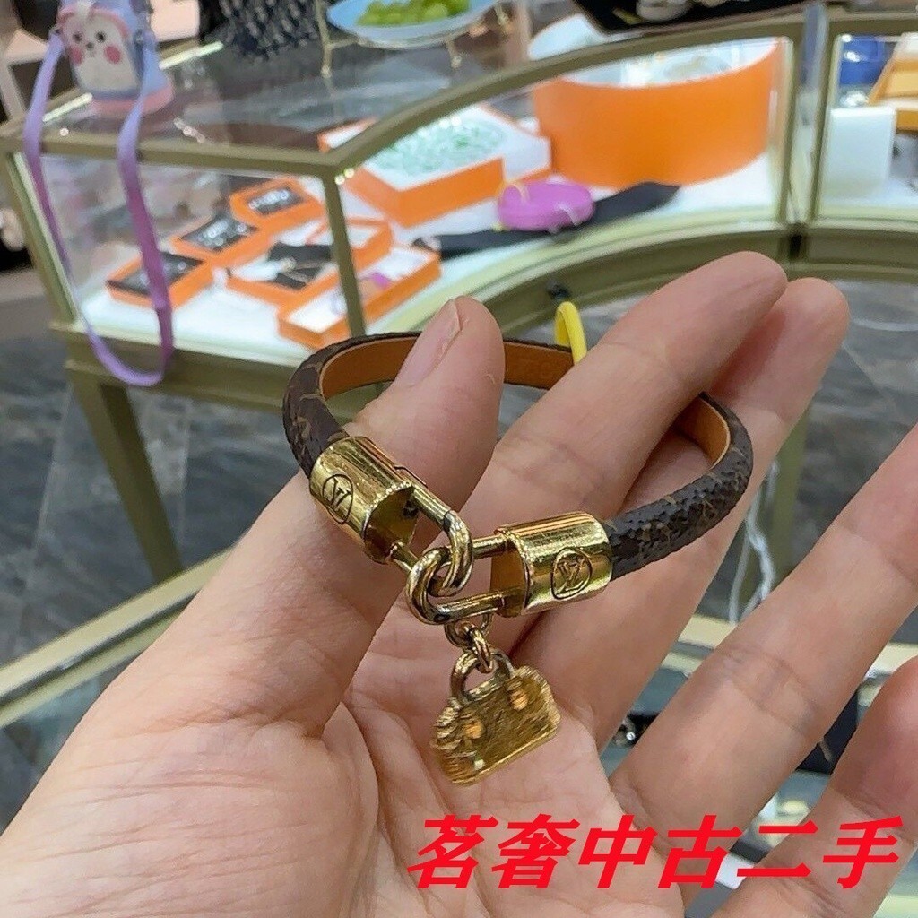 LV 路易威登 棕色小牛皮 老花 貝殼包銅飾 手環 手鐲 M6220F