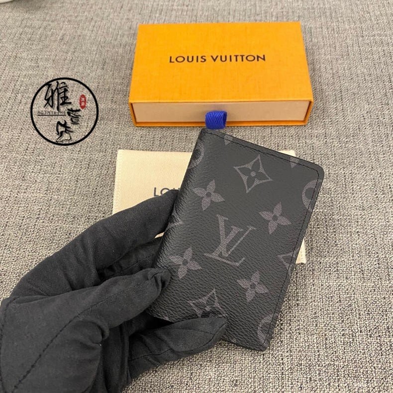 雅萱二手 LV LOUIS VUITTON(路易威登)黑花口袋錢夾/名片夾/卡包/卡夾M61696