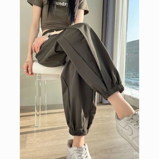 大尺碼女裝 褲子 休閒褲女 小個子大碼夏季運動褲冰絲速幹褲寬鬆薄款哈倫束腳休閒燈籠褲子女