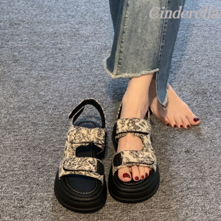 Cinderella 真皮涼鞋真皮魔術貼新中式休閒厚底海邊沙灘鞋 韓版涼鞋 百搭不纍腳女鞋 平底涼鞋 厚底涼鞋 真皮涼鞋