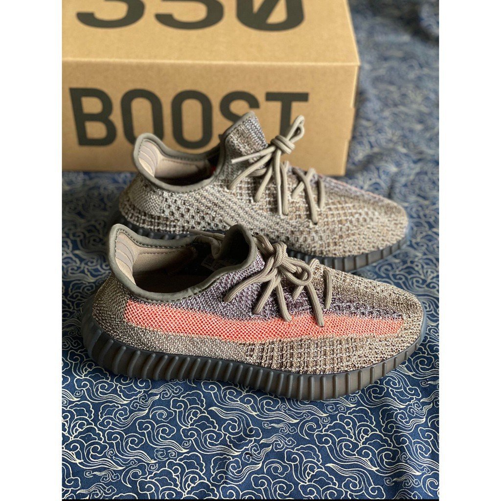 Adidas YEEZY 350 V2 ASH STONE 火山灰 GW0089