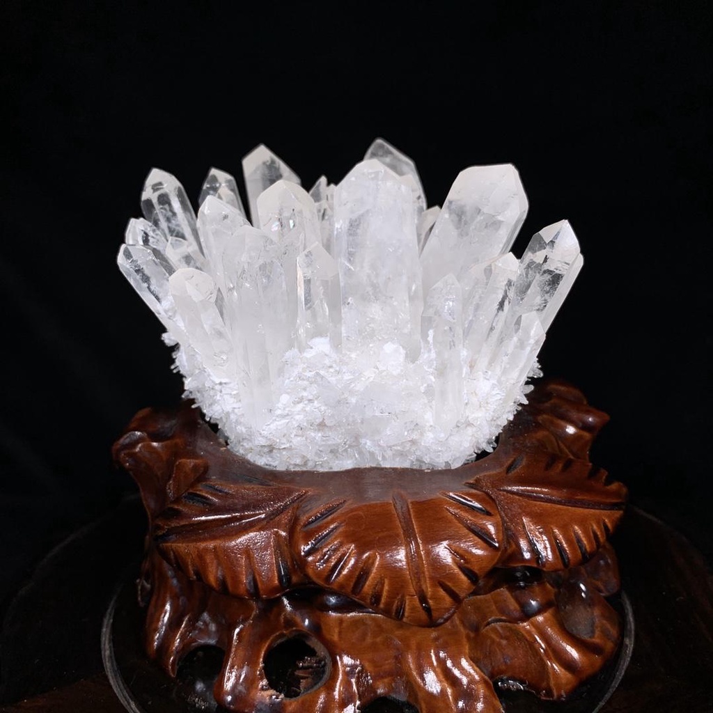 原石擺件 天然礦石 天然白水晶晶簇帶座高11×9×8cm 重0.8公斤 2200JP-919