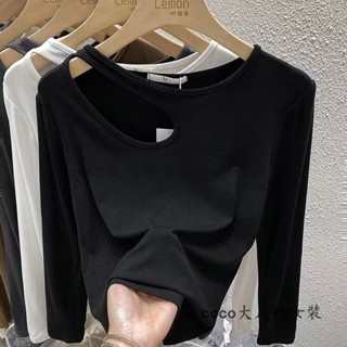 coco大尺碼女裝 100公斤可穿 秋裝新款 胖妹妹長袖T恤女 韓版 別緻 心機 性感打底衫 素色 大尺碼上衣