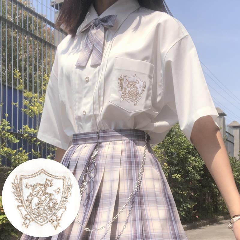 2023新款潮jk白襯衫女中袖上衣夏季短袖刺繡制服百搭學生學院風 jk 制服 制服套裝 學生制服 百褶裙 短裙 學院風