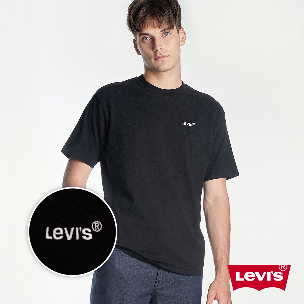 Levis 短袖T恤 / 迷你刺繡摩登復古Logo / 寬鬆休閒版型 魚子黑 男款 A0637-0001 人氣新品